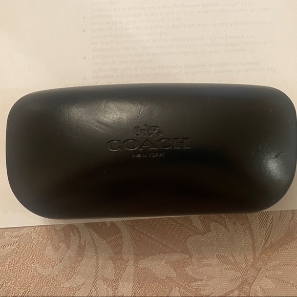 COACH Elegant Brown Tortoise Shell Sunglasses